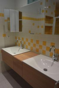 Agréable villa fleurie sur lile de Porquerolles