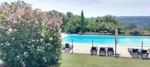 Hotels Logis hotel-restaurant les collines 59 route des cretes : photos des chambres