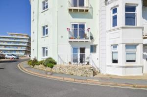 Ardmore House