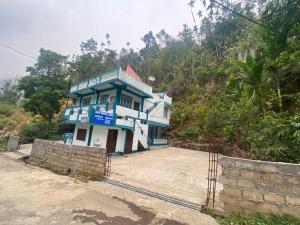 Admire Home Stay ShnongPdeng