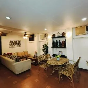 德尔住宿加早餐旅馆 - Makar