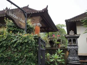 2BR jungle house & eco garden in the edge of Ubud