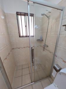 Lux Suites Sapphire Court Apartments