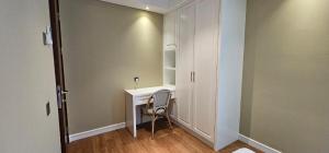 Emmaus Luxury 2 Br Apartment Seaview