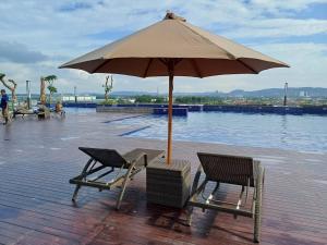 Emmaus Luxury 2 Br Apartment Seaview