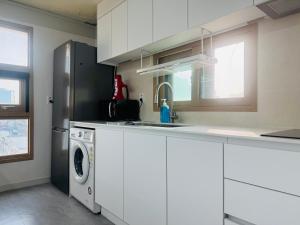 701, Seongsu Station Jungnangcheon Cherry Blossom Road Han River airport bus