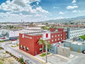 Fiesta Inn Express San Luis Potosí Oriente - Guadalcázar