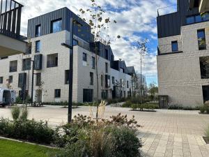 North Luxury 1 BR with Terrace in a Premium Complex