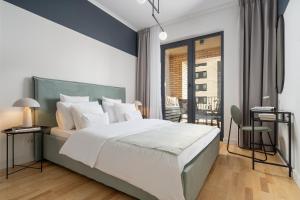 North Luxury 1 BR with Terrace in a Premium Complex