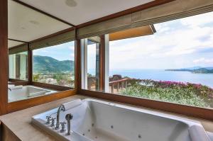 Villa Daran Luxury Villa with Panoramic Views & 5-Star Services