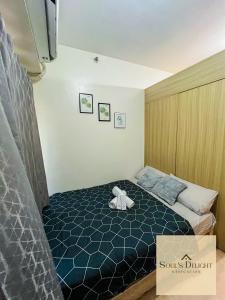 1 Bedroom with Balcony at QC