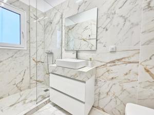 Athens Belvedere Palace