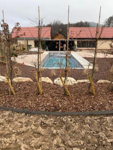 Maisons de vacances Le domaine d Isa piscine et Spa : photos des chambres