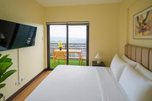 Two Aston Residences 2BR Balcony Suite Near Mines View Baguio