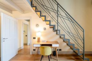 Appartamento con 2 Camere da Letto e Balcone