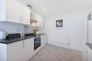 Spacious Retreat at Durham Road