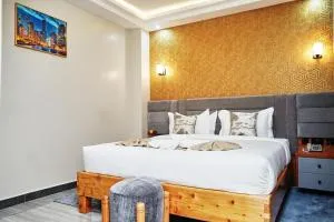 Tha Nickolee Hotel - نيري