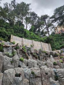 A Minimalist Corner Cozy Condo Unit, Baguio City