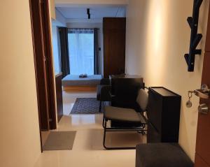 A Minimalist Corner Cozy Condo Unit, Baguio City