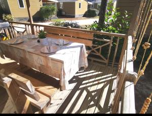 Appartements Mobil home Premium Camping 5* : photos des chambres