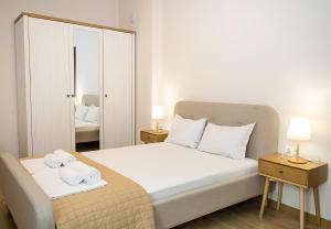 Private Villa with 5BD, Pool & Stunning Sea Views by Flat Mаnаger