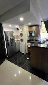 Modern Stay near Lleras Park