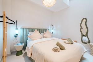 Heart of Gueliz Rooftop Terrace with Pool and Breakfast Free WiFi 3 Bedrooms