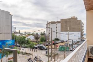 Milenial Immo Llotja Apartamento a 100 mts de la playa de Roses