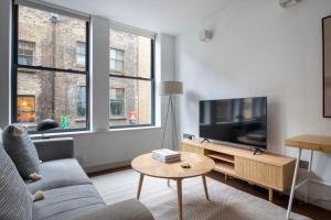 Blueground Shoreditch open nr market dining LON-443