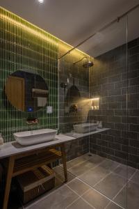 Leaf Beachfront Hotel Da Nang