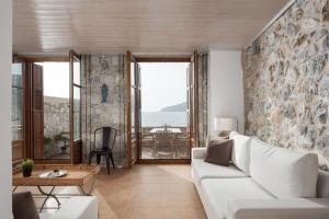Aura Seafront Villa