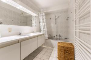 Seastar 0202 Garage 7