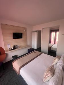 Hotels Le Regina Hotel et restaurant Canet-plage : photos des chambres
