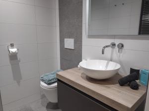 Studio aan t Strand Bed by the Sea Adults only