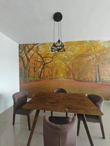 AMERIN MALL CONDO SUITE KL By VP