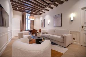 Luxury one bedroom flat near Le Louvre I