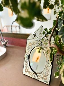 La Vie En Rose Auroville - Luxury Private Villa Experience