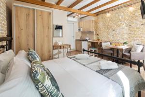 Vanilla by Life Homes