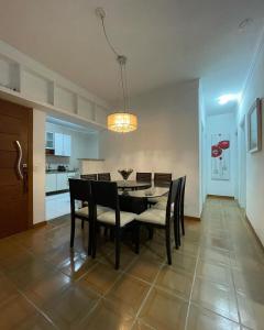 Edifício Rachel praia Guaruja Astúrias 3 quartos