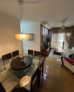 Edifício Rachel praia Guaruja Astúrias 3 quartos