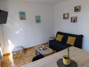 Maison chaleureuse avec terrasse et vue baie