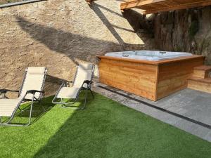 Green Chalet Scalotta - Nature Relax Lake view with Jacuzzi and Spa