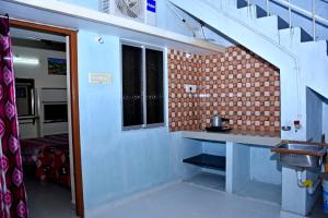 Bamboo BBQ French Guest House