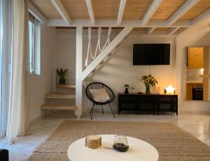 Zefis Loft - Sea View in Piraeus