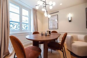 Appartement de luxe dune chambre à proximité du Louvre III