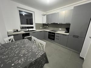 Coresi Grandis Residence Apartments