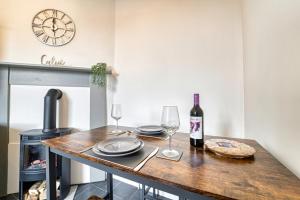 Central Tything Worcester Apartment - Free Parking