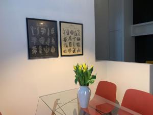 VFH Bellotti downtown apartment