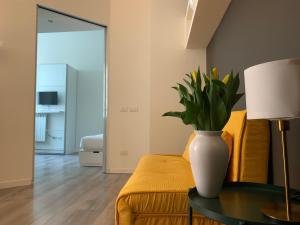 VFH Bellotti downtown apartment