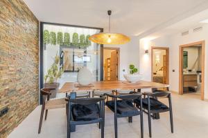 RentitSpain - Laujar de Andarax - Casa Lavadero Historia y Confort